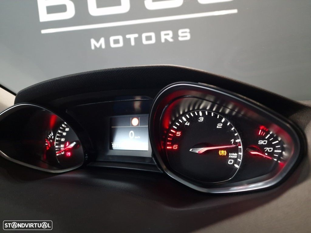 Peugeot 308 1.6 BlueHDi Allure J18 - 33