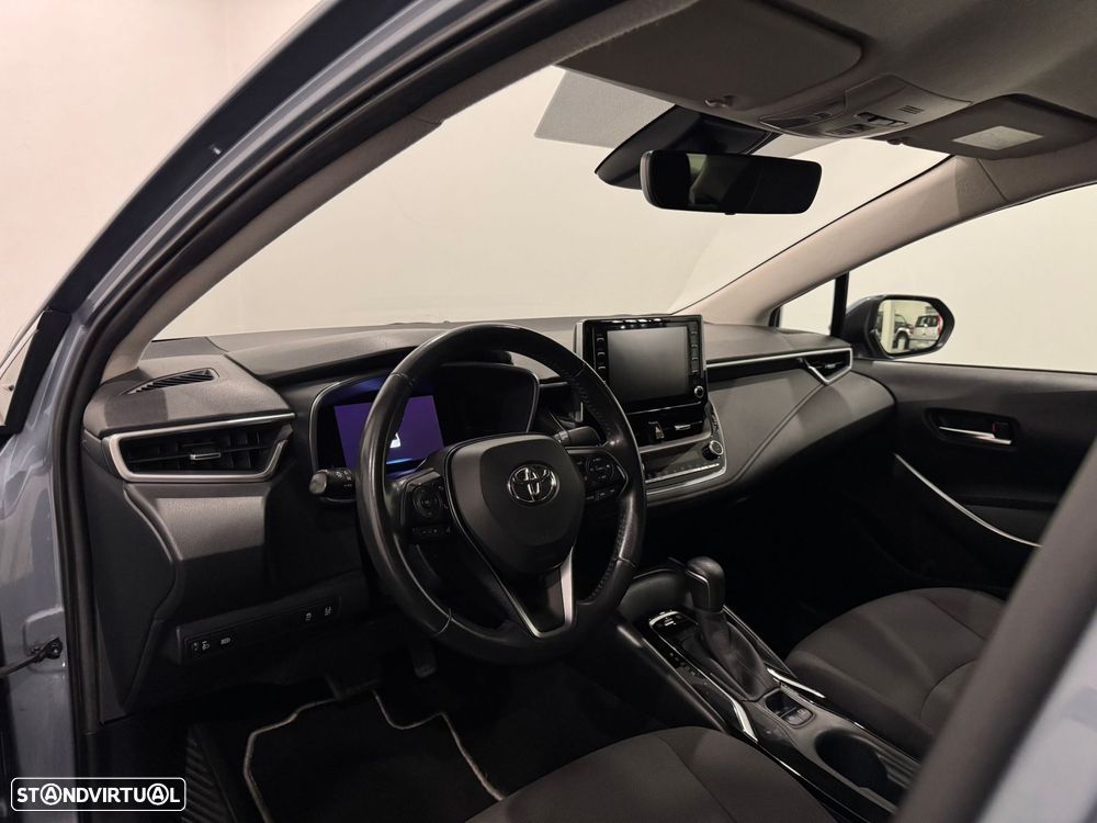 Toyota Corolla 1.8 Hybrid Exclusive - 22