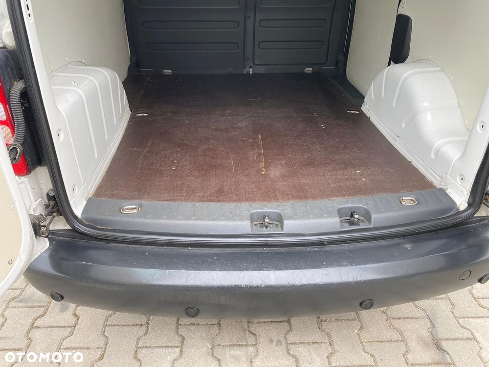 Volkswagen CADDY - 27