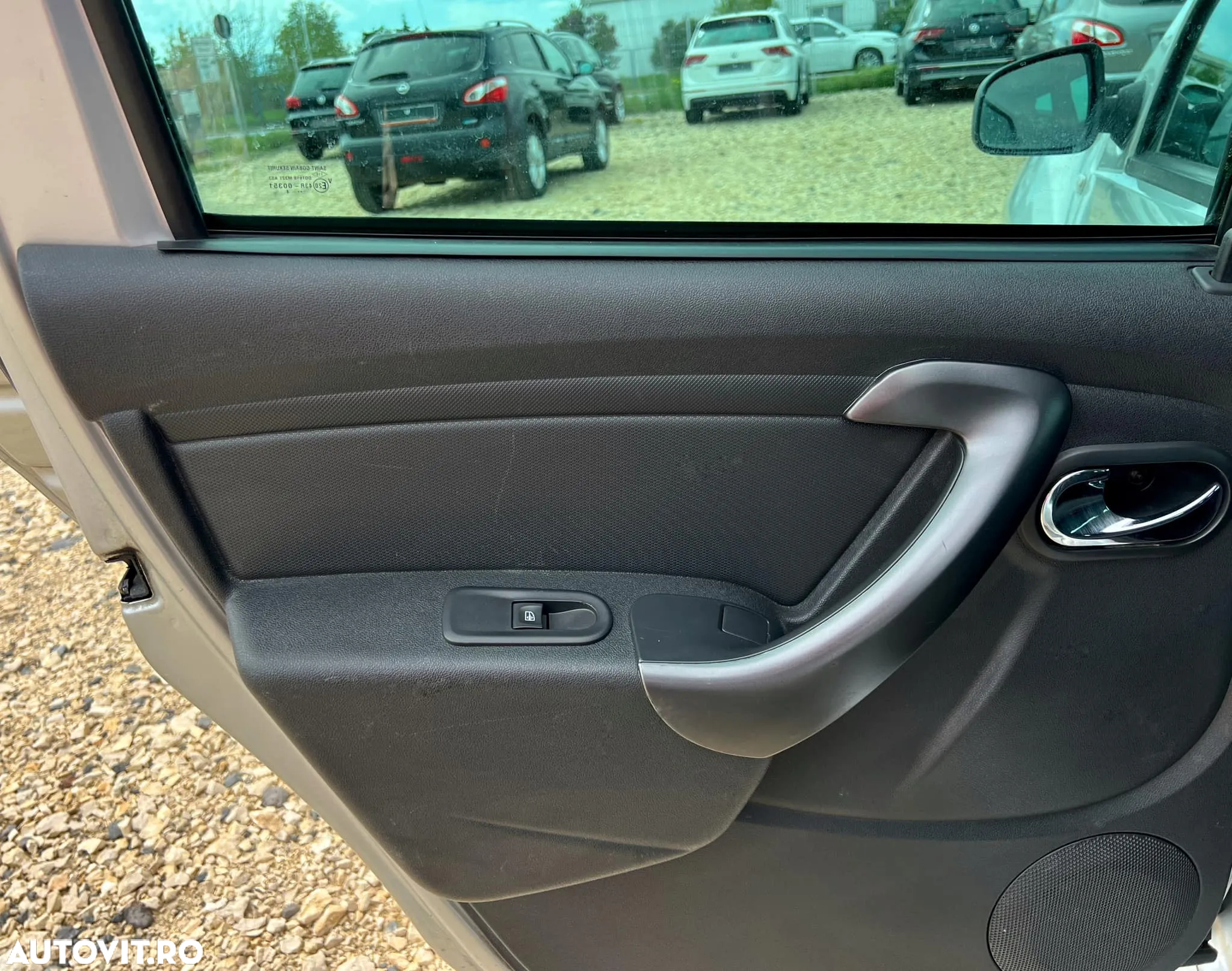 Dacia Duster dCi 110 FAP 4x4 Prestige - 14