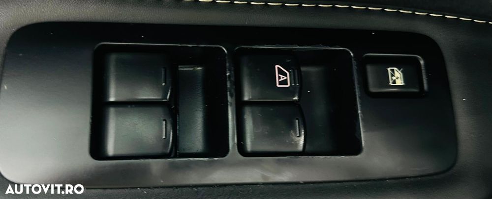 Nissan Qashqai 1.5 DCI TEKNA - 11