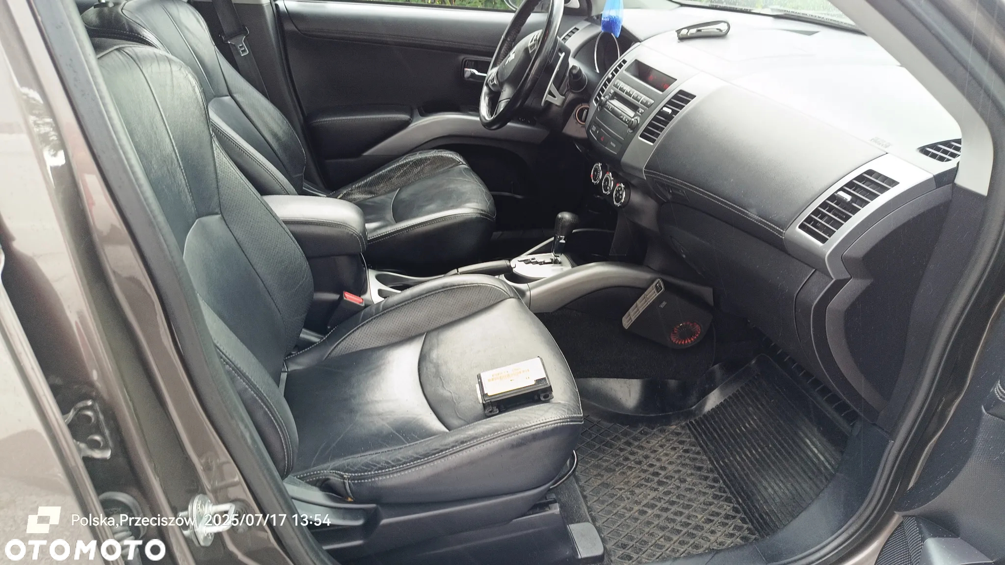 Mitsubishi Outlander 2.4 Intense + EU5 CVT - 13