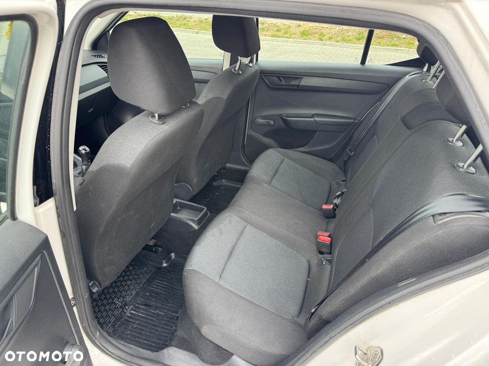 Skoda Fabia 2019 photo 5