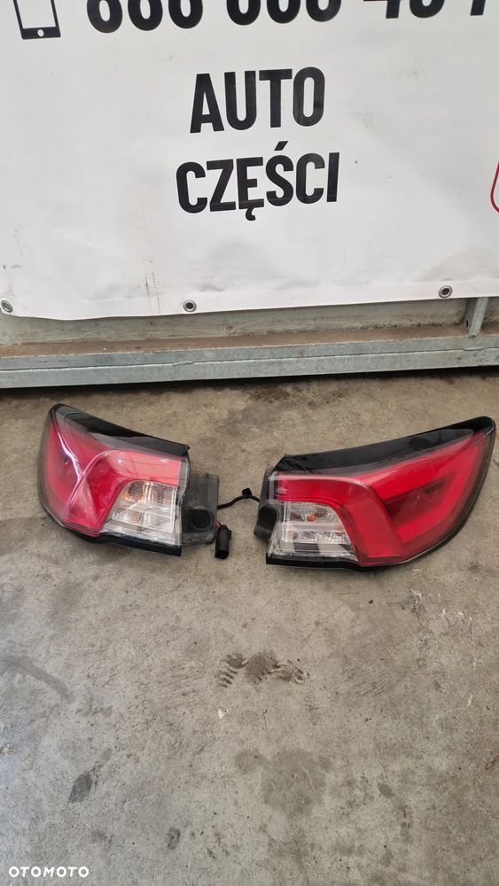 Ford Escape Lampa tylna 2020 - 1