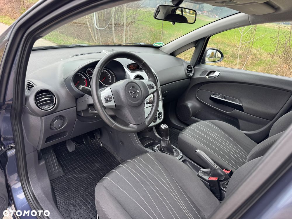 Opel Corsa 1.2 16V Edition - 7