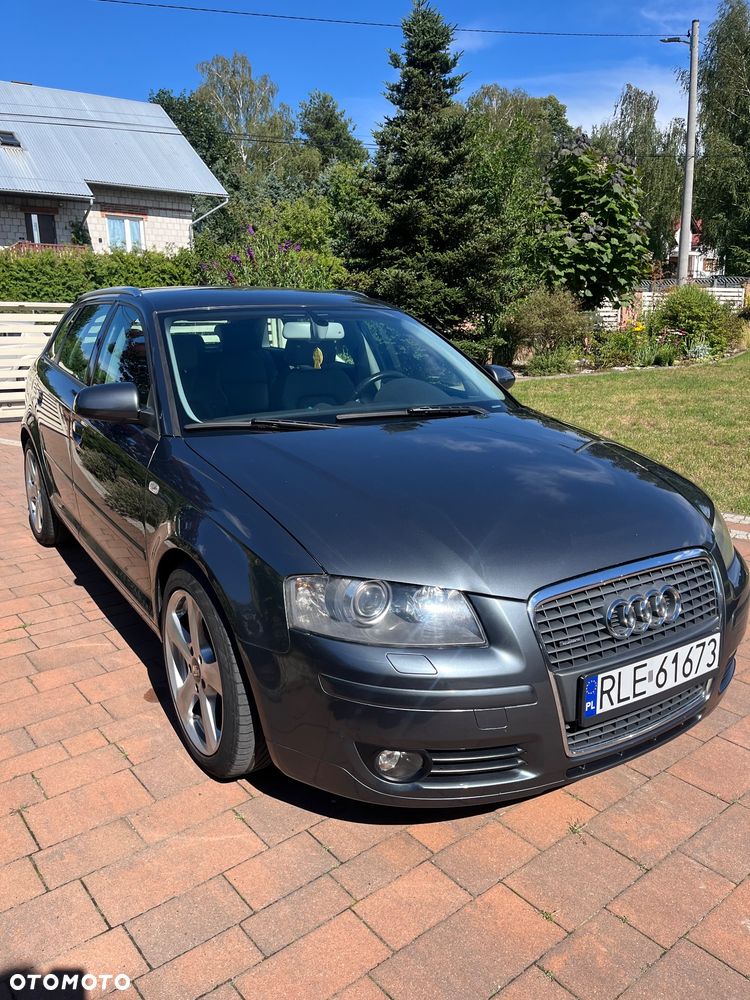 Audi A3 Sportback - 2