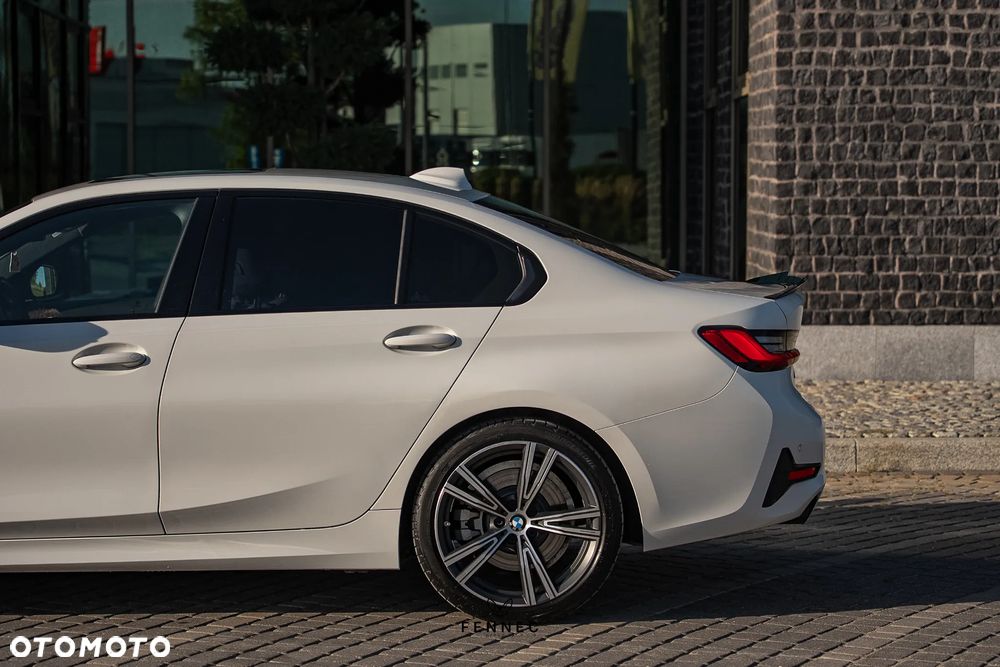 BMW Seria 3 - 10