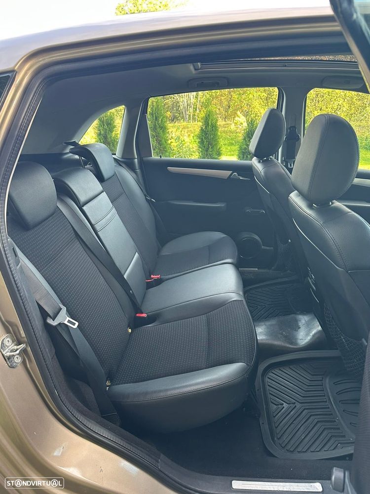 Mercedes-Benz B 180 CDi Autotronic - 6