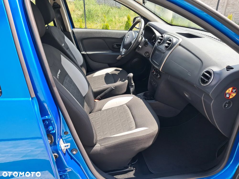 Dacia Sandero Stepway TCe 90 (S&S) Prestige - 16