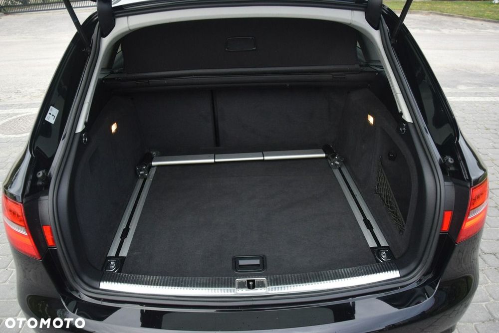 Audi A4 Avant 2.0 TDI Quattro S tronic - 24