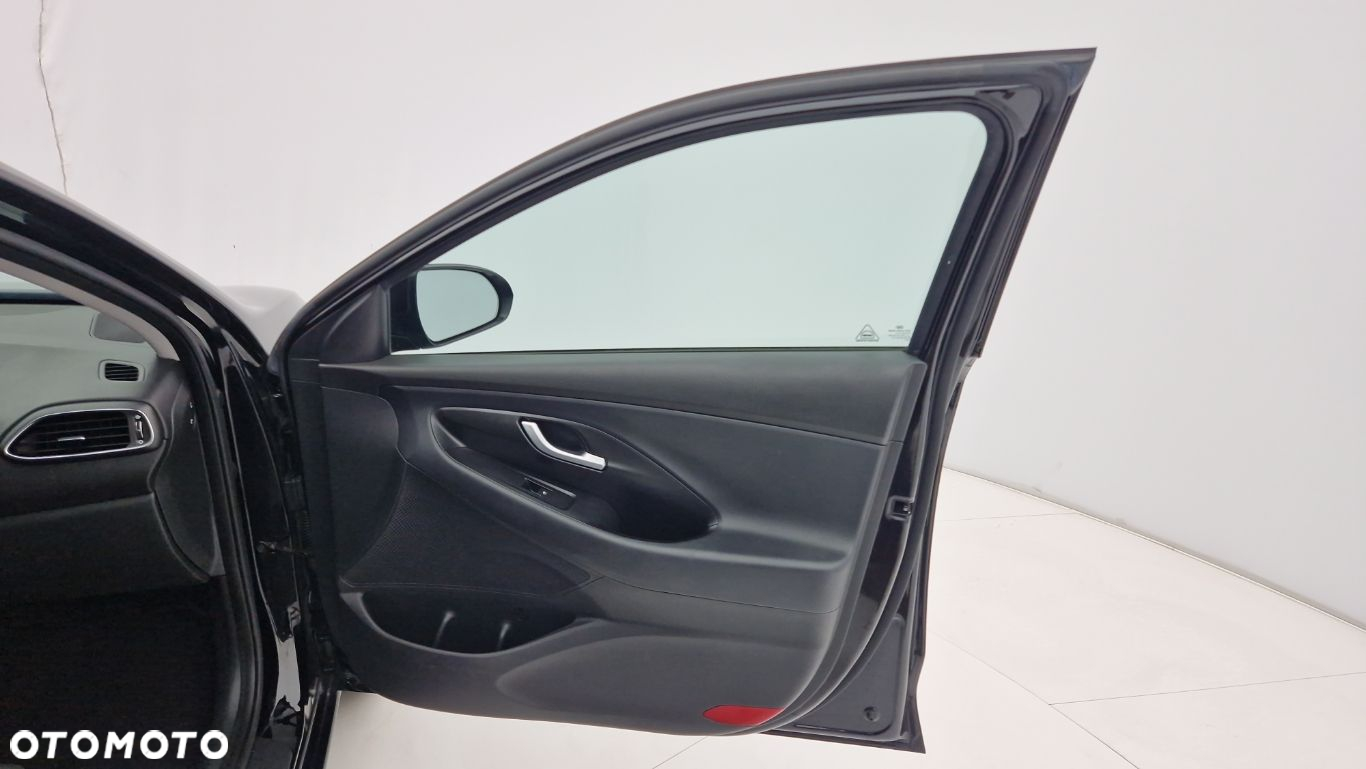 Hyundai i30 - 21