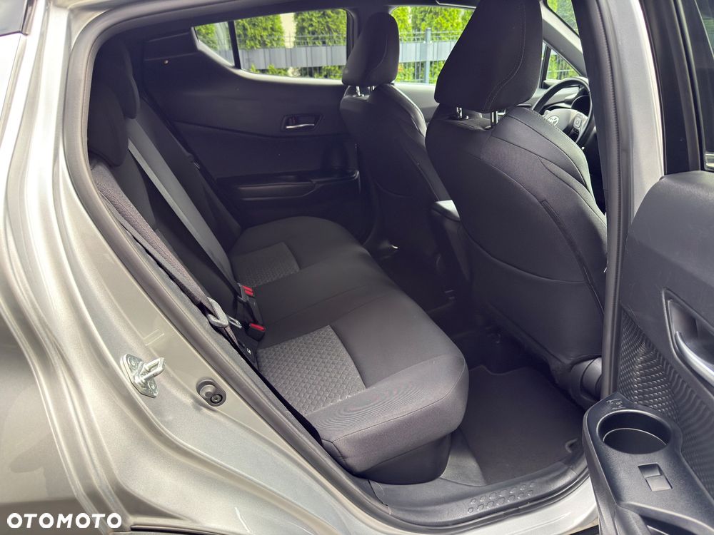 Toyota C-HR - 22