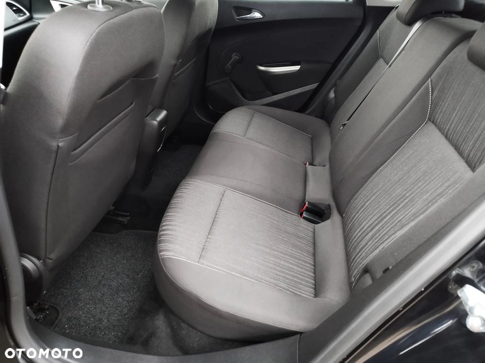 Opel Astra 1.6 Active - 19