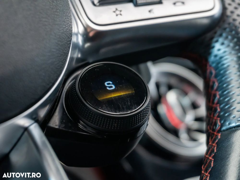 Mercedes-Benz GLC Coupe AMG 43 4Matic AMG Speedshift TCT 9G - 31