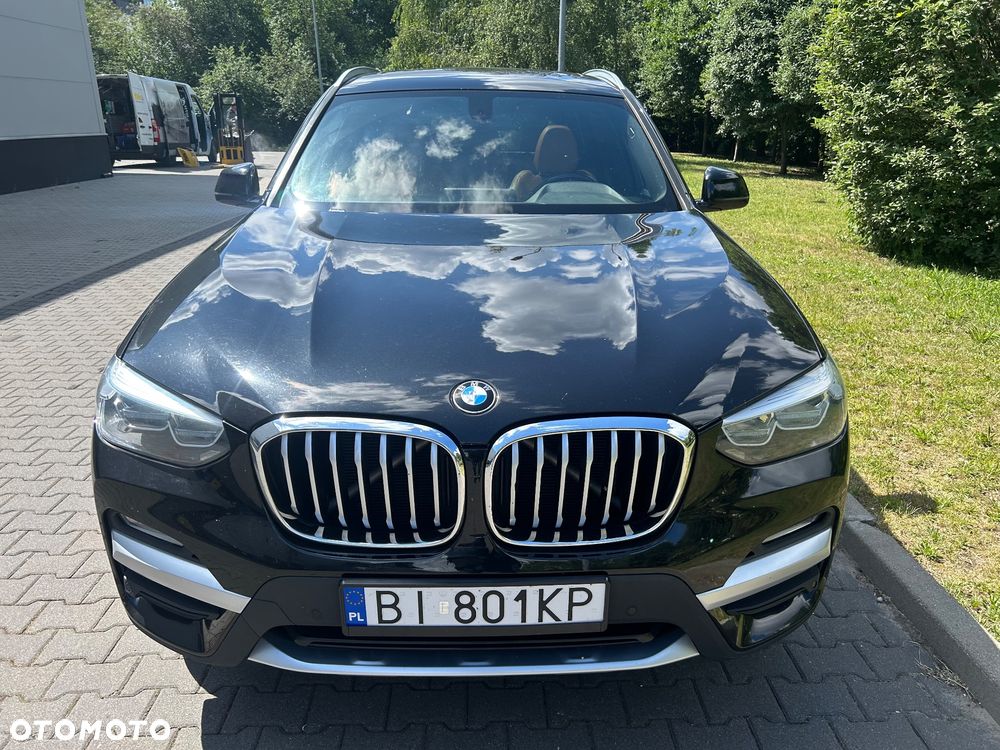 BMW X3 xDrive30i Luxury Line sport - 4