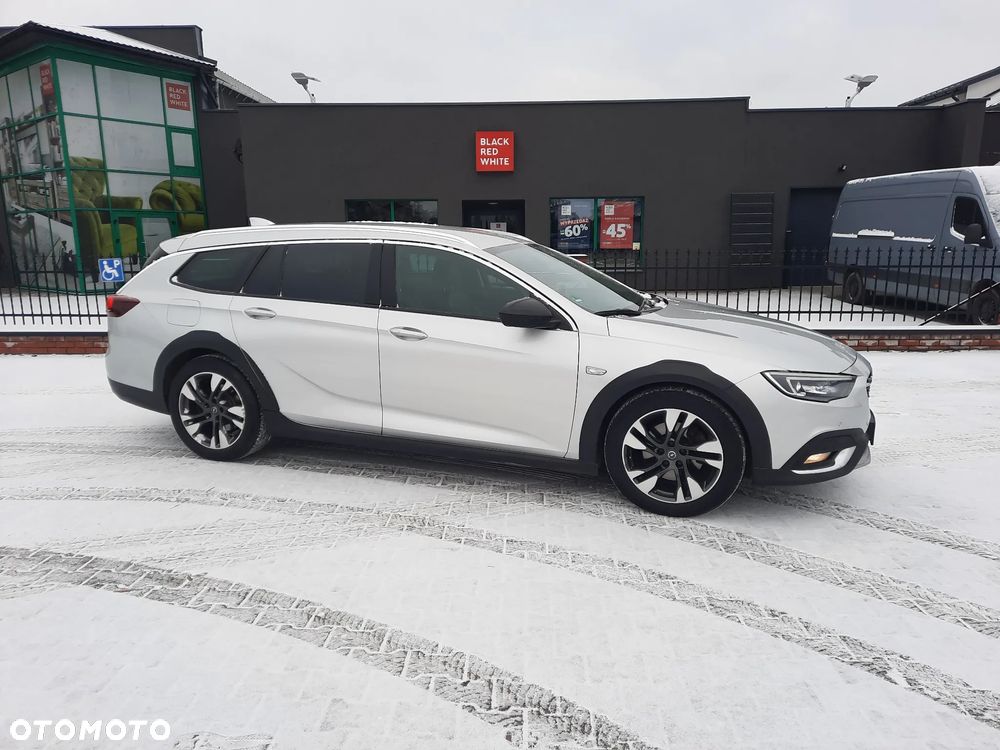 Opel Insignia 2.0 BiTurbo 4x4 Business Innovation - 6