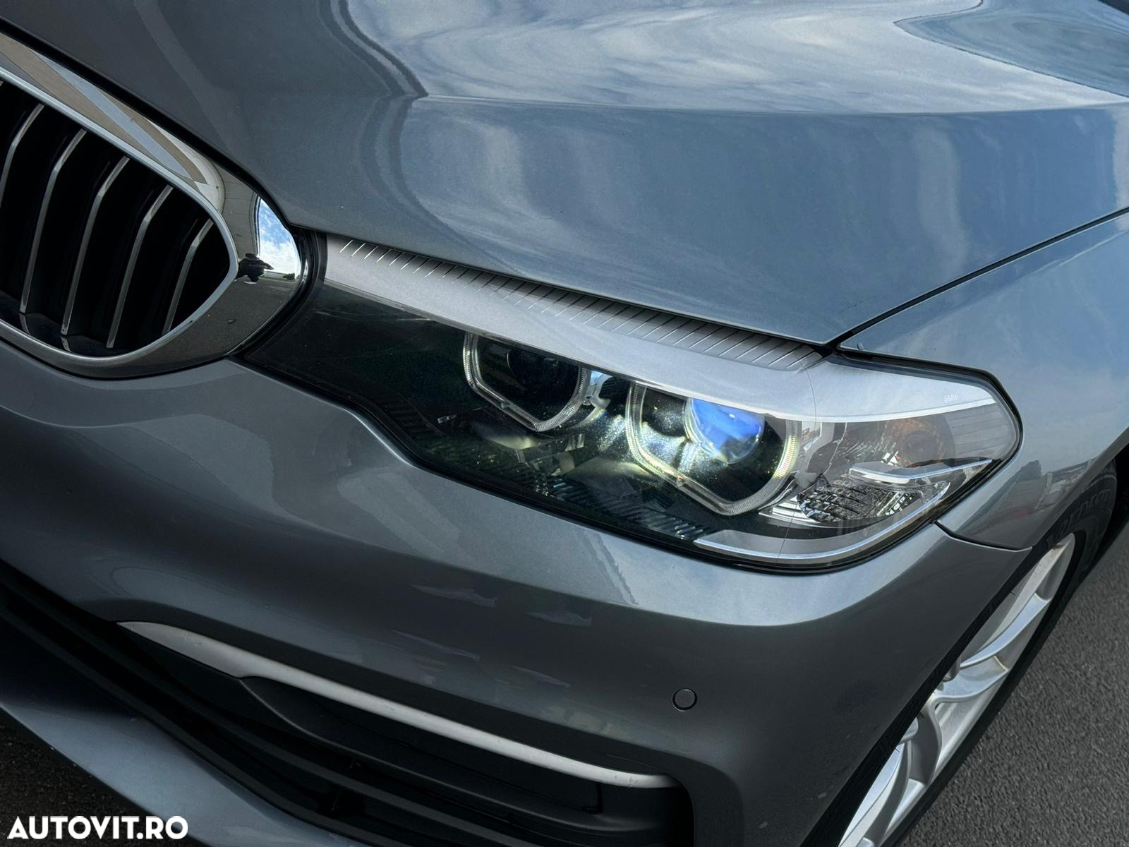 BMW Seria 5 520d Sport Line - 29