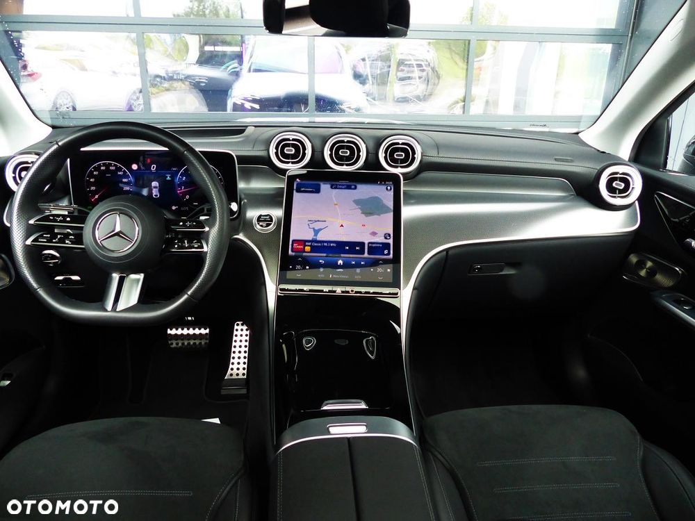 Mercedes-Benz GLC 300 mHEV 4-Matic AMG Line - 15