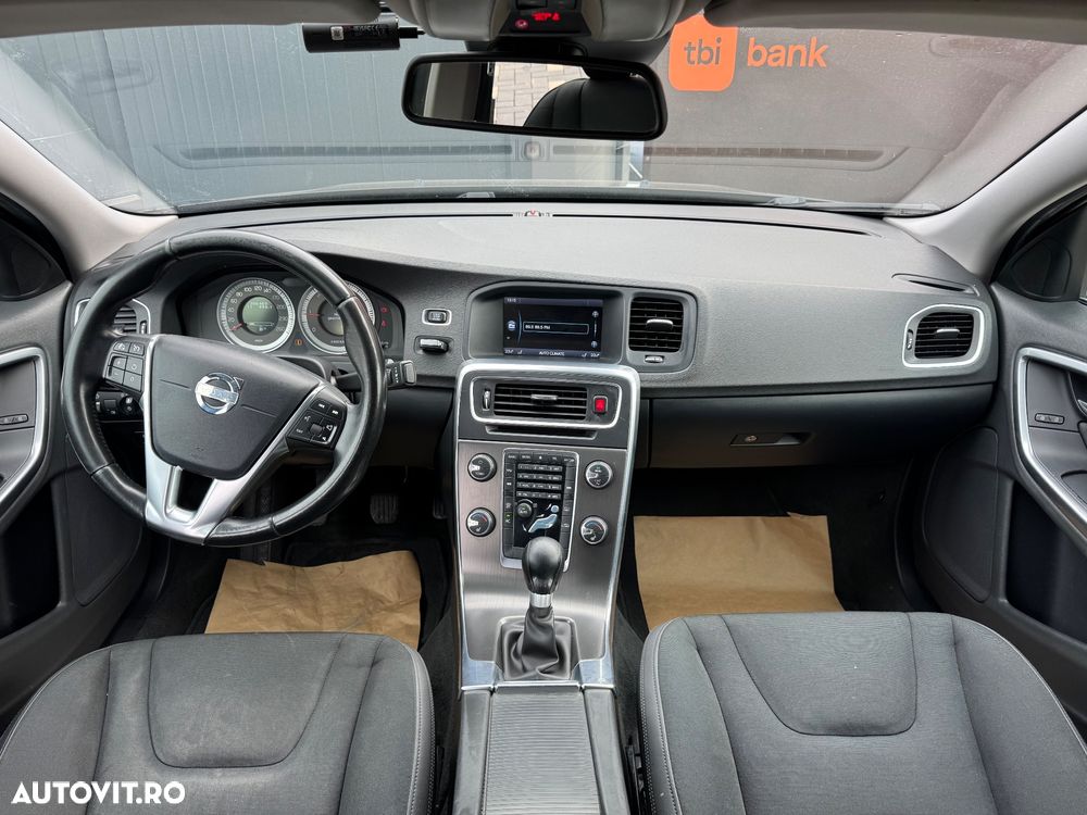 Volvo S60 DRIVe Start-Stop Momentum - 5