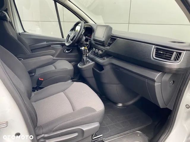 Renault Trafic SpaceClass 2.0 dCi - 19
