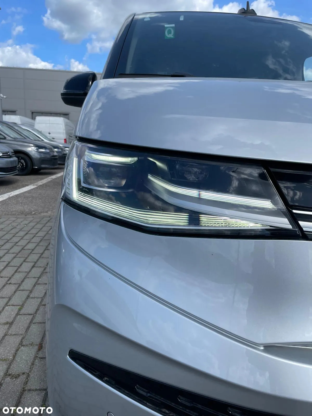 Volkswagen Multivan 2.0 TDI L2 Edition DSG - 32