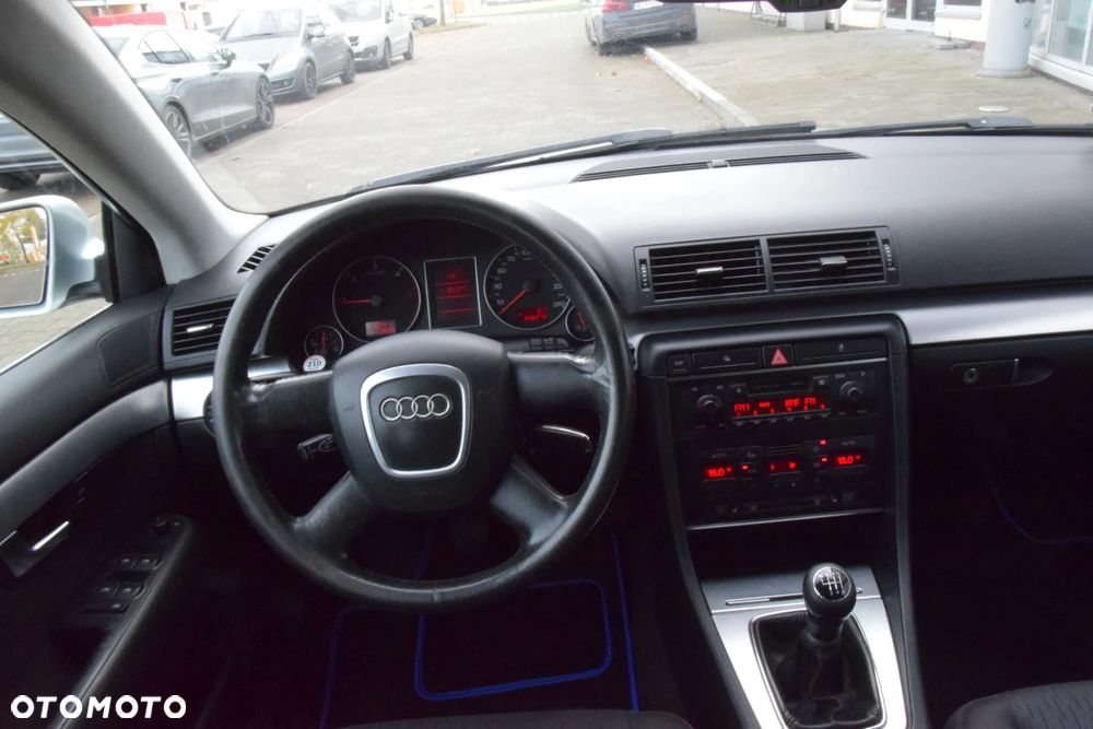 Audi A4 - 25