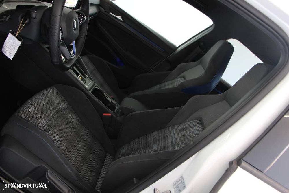 VW Golf 1.4 TSI GTE DSG - 27