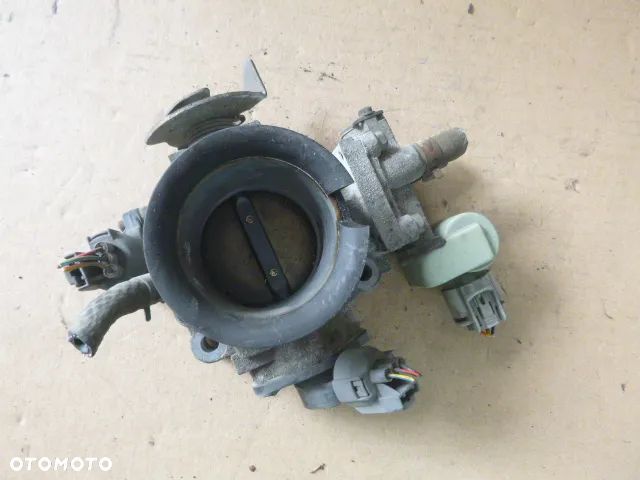 PRZEPUSTNICA KOMPLETNA HONDA CIVIC VI 1.4 16V 96-01 - 11