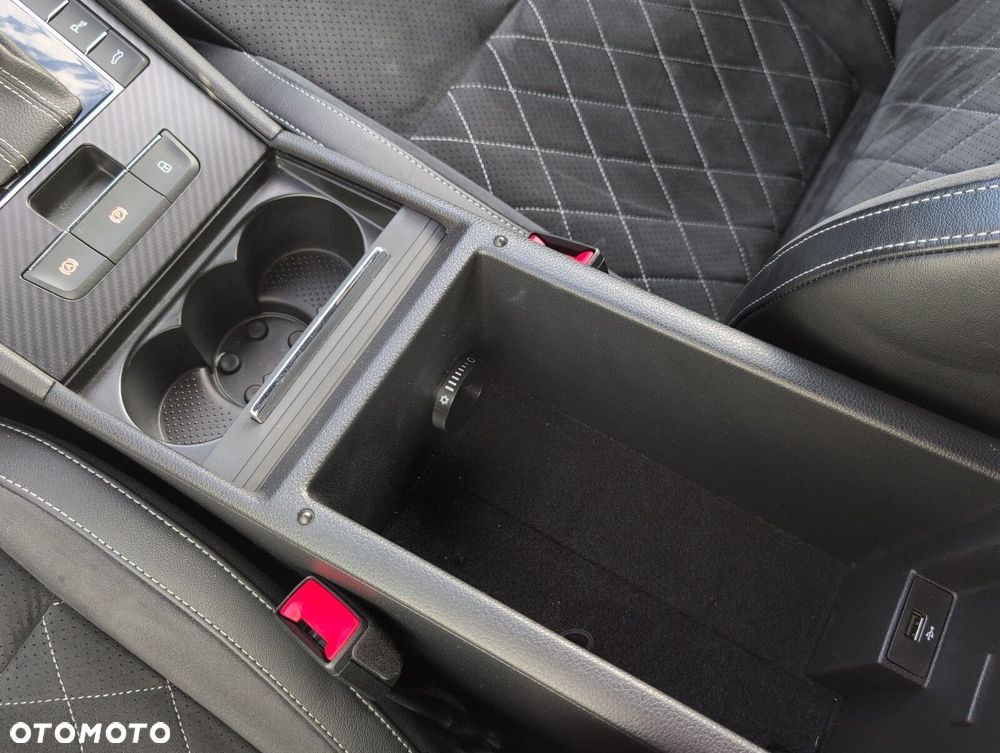 Skoda Superb 2.0 TSI Sportline DSG - 38