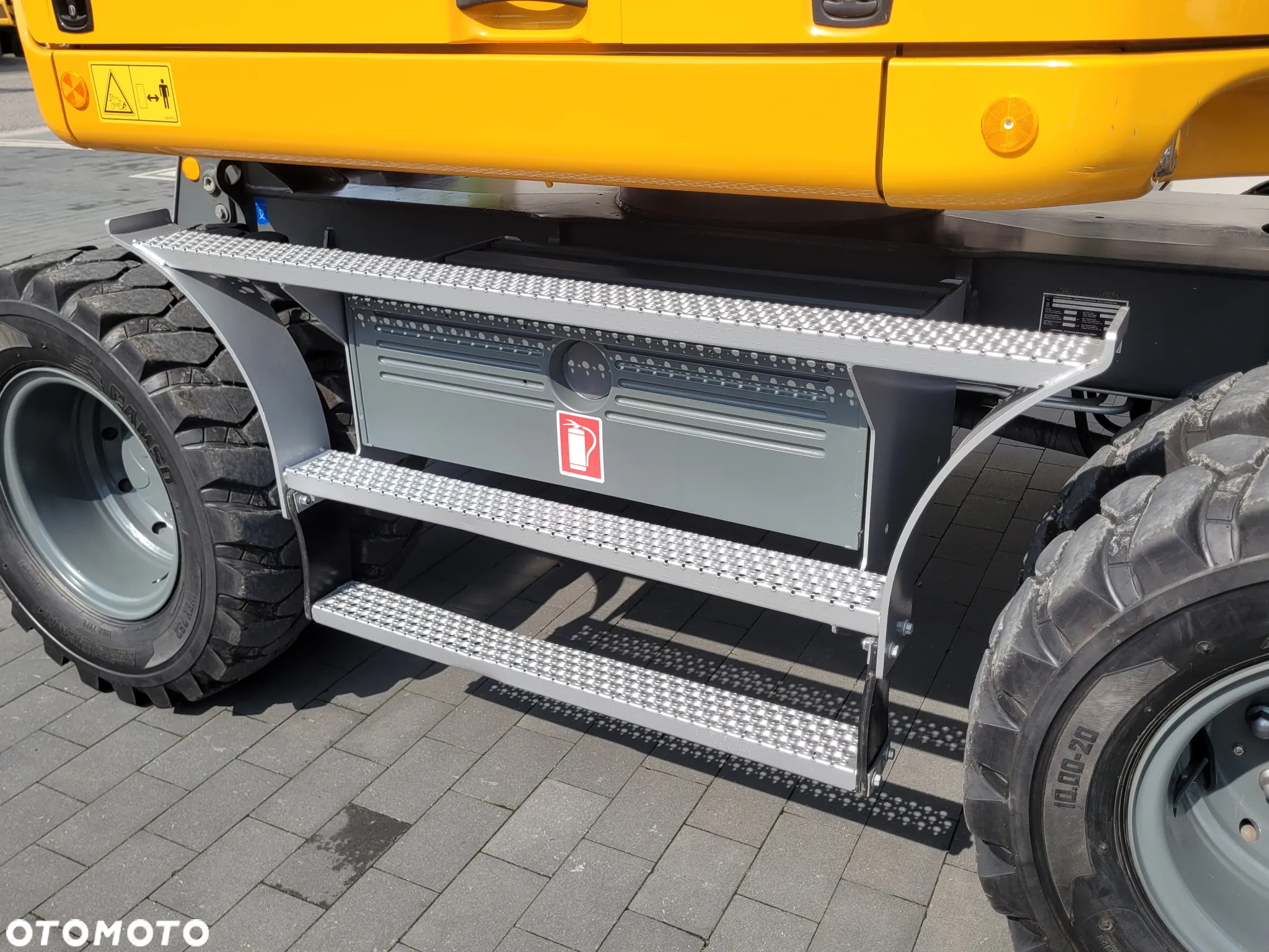 Liebherr A910 compact / 7800h / SUPER STAN / - 22