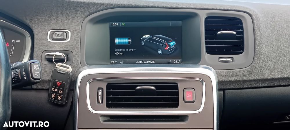 Volvo V60 D6 Summum - 21