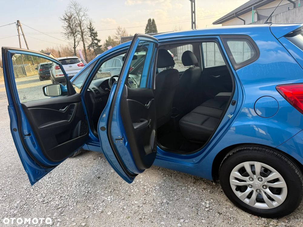 Hyundai ix20 1.4 blue Passion - 21