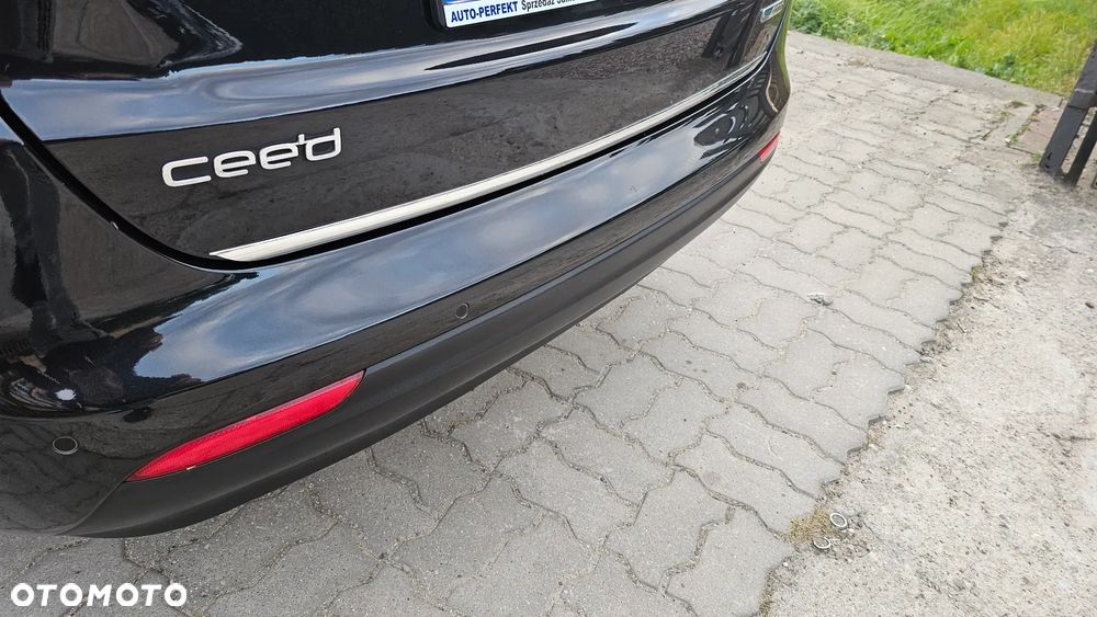 Kia Ceed SW 1.6 CRDi Platinum Edition - 20