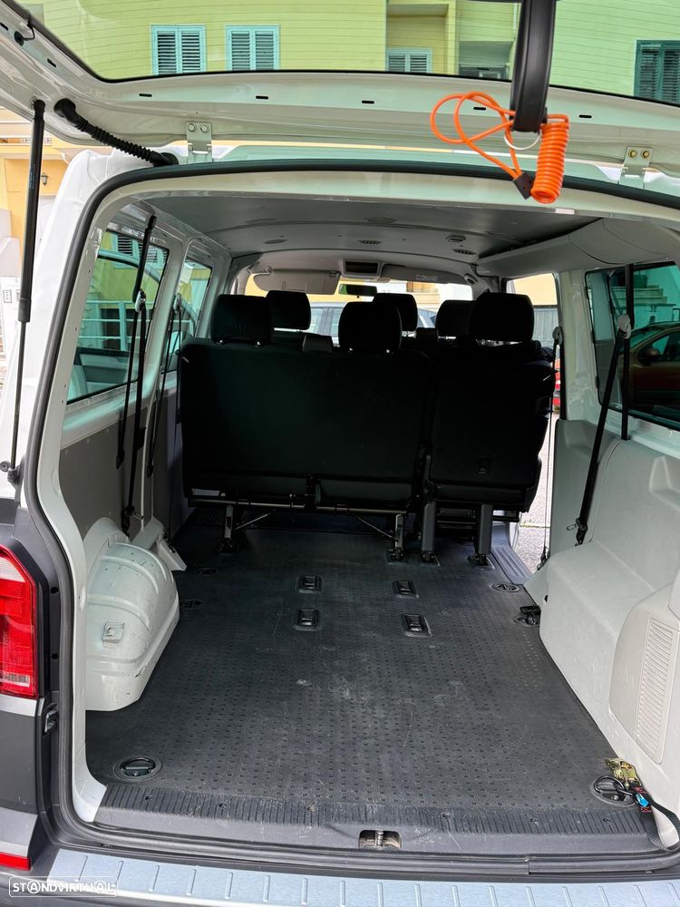 VW Transporter - 22