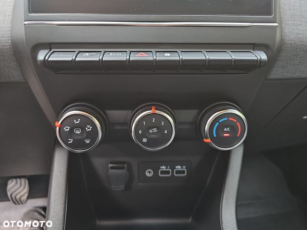 Renault Clio - 14