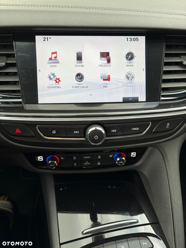 Opel Insignia - 18