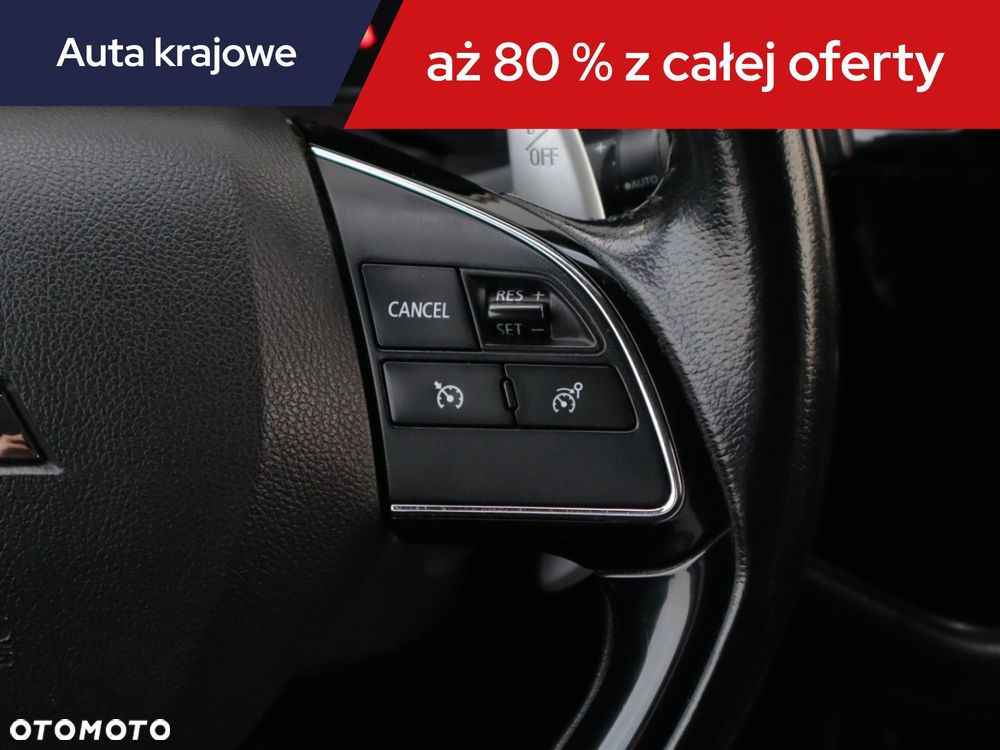 Mitsubishi Outlander - 20