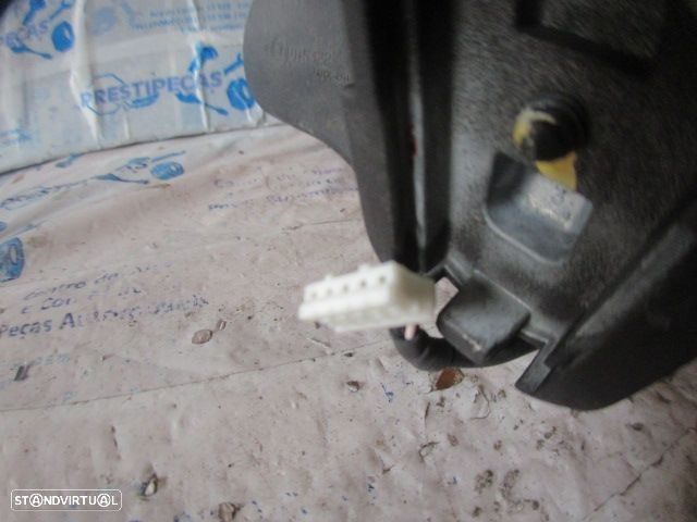 Espelho 15176974 CHEVROLET TAHOE 2002 5.3I 16V 290CV V8 5P VERDE MEIO ELETRICO 5 + 16 PINOS - 4