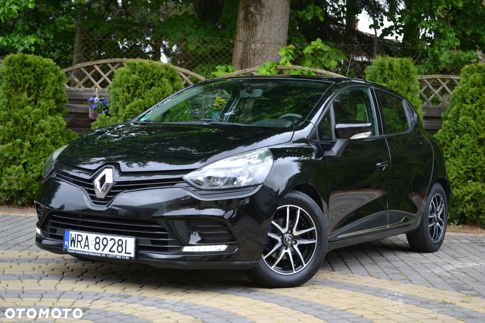 Renault Clio 1.2 16V 75 Limited - 1