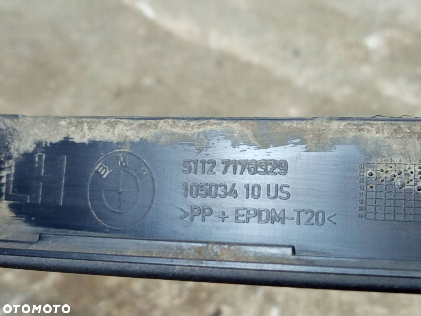 BMW X6 E71 LISTWA NAKŁADKA BŁOTNIKA NADKOLA LEWY TYŁ 7176329 - 6
