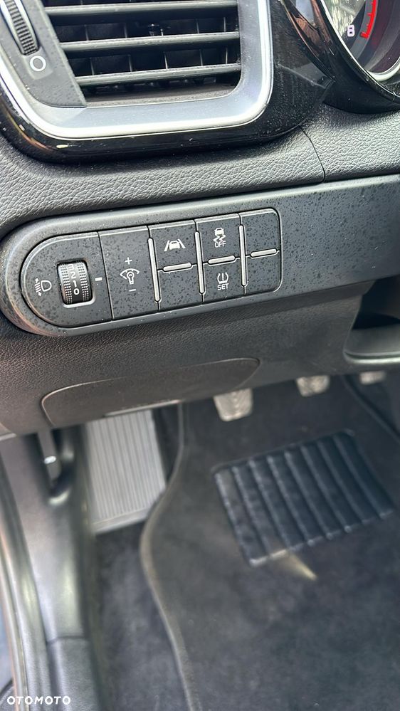 Kia Ceed 1.0 T-GDI 120 OPF Vision - 8