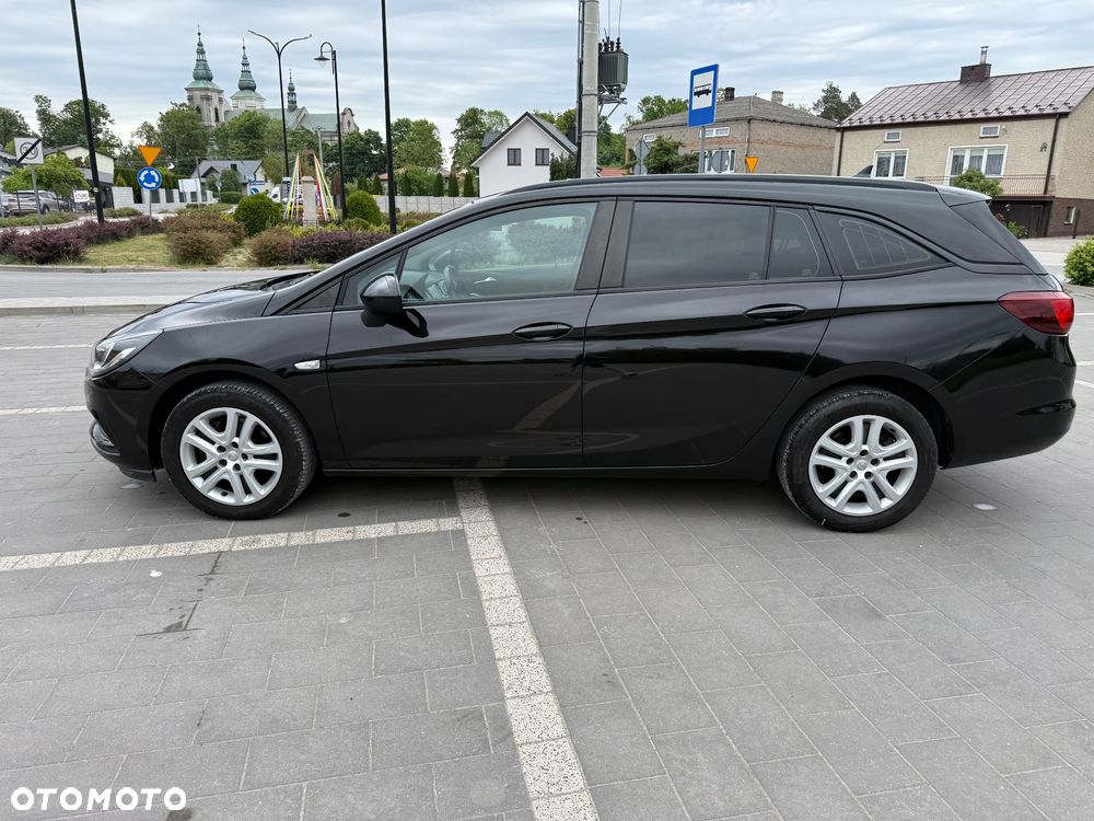 Opel Astra 1.6 D Automatik Start/Stop Innovation - 28