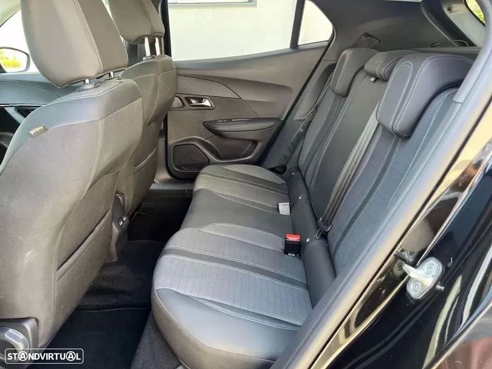 Peugeot e-2008 50 kWh Allure Pack - 22