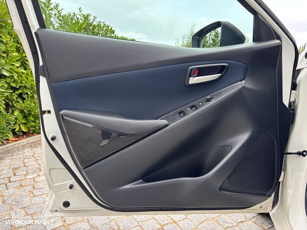Mazda 2 1.5 Sky.Evolve Navi - 15