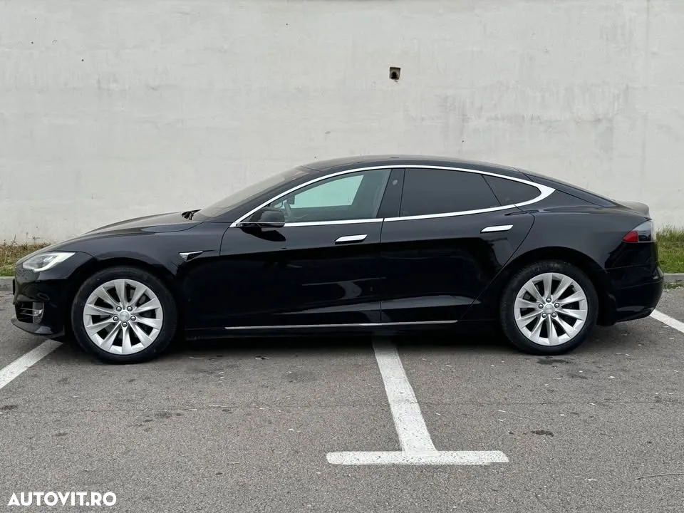 Tesla Model S Dual Motor Allradantrieb - 2