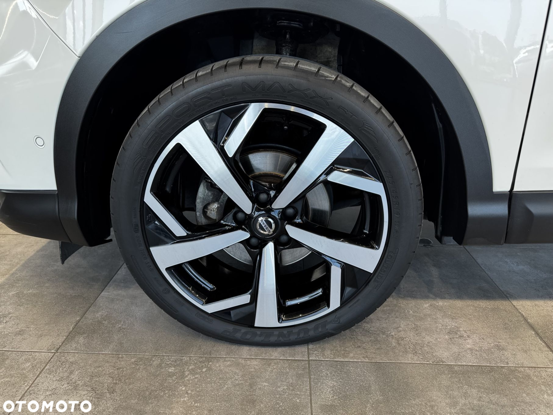 Nissan Qashqai - 11