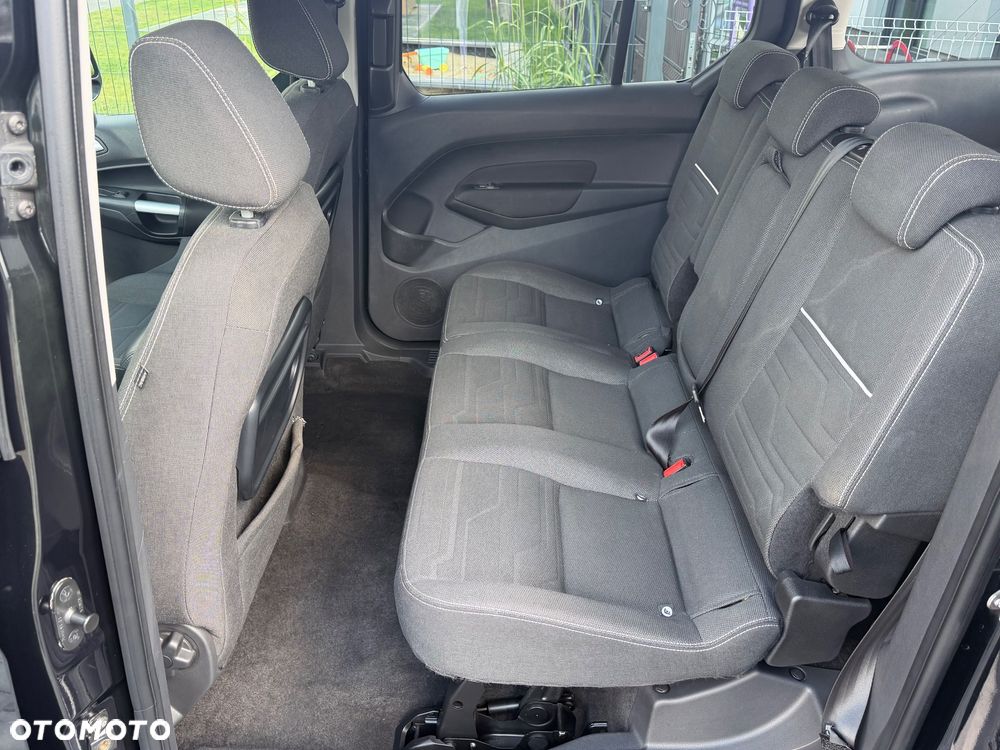 Ford Tourneo Connect - 16
