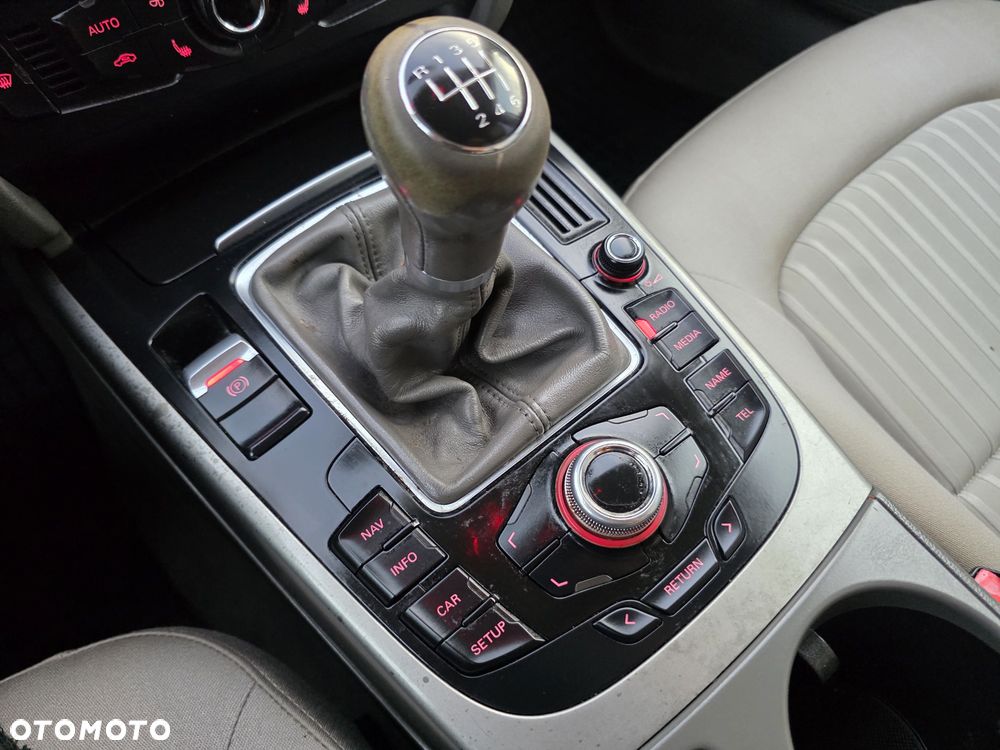 Audi A4 Limousine - 18