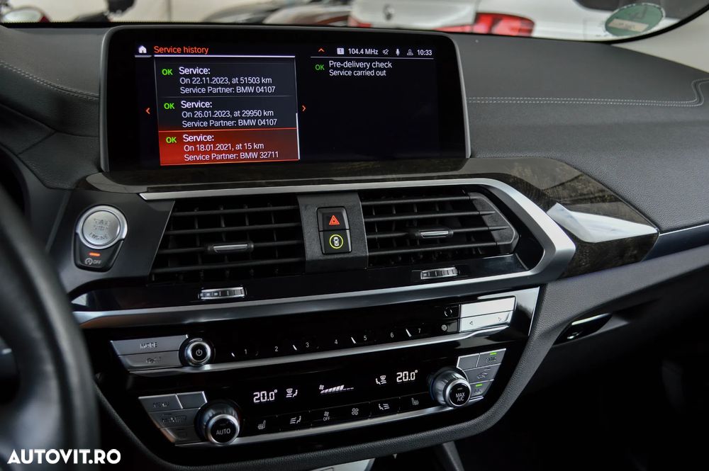 BMW X3 xDrive20i AT Luxury Line - 29