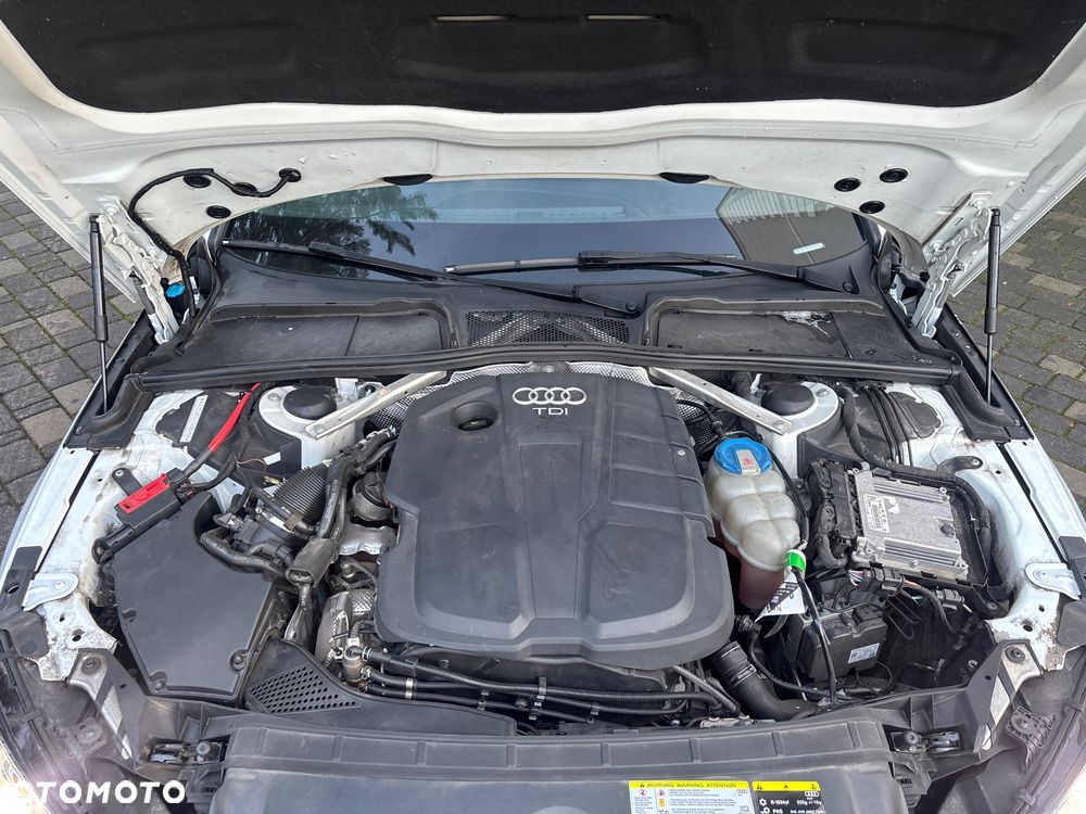 Audi A4 Avant 2.0 TDI - 14